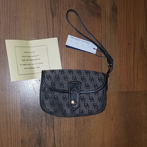 Dooney & Bourke Handbags - Dooney & Bourke Coin Purse